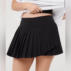 OFFLINE By Aerie Tiebreaker Pleated Skort
